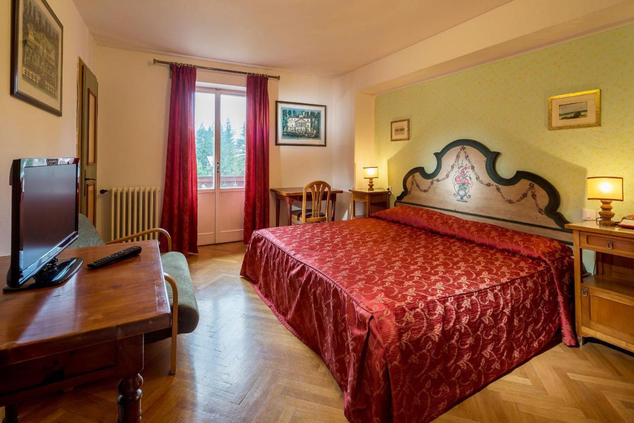 Hotel Corona Κορτίνα Ντ' Αμπέτσο Εξωτερικό φωτογραφία